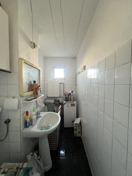 Apartament 3 camere, etaj 3, 51 mp utili, centrala proprie -zona Dacia - 9