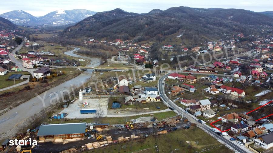 Casă cu 3 camere cu Teren 1378 Mp în Corbeni