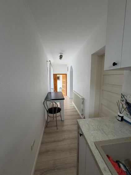 Casă cu 2 camere cu Teren 100 Mp în Moșnița Nouă