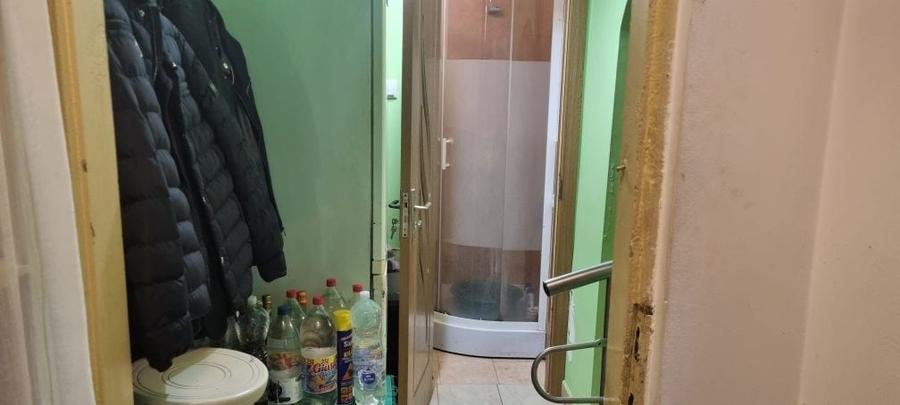 Garsonieră decomandată în Central