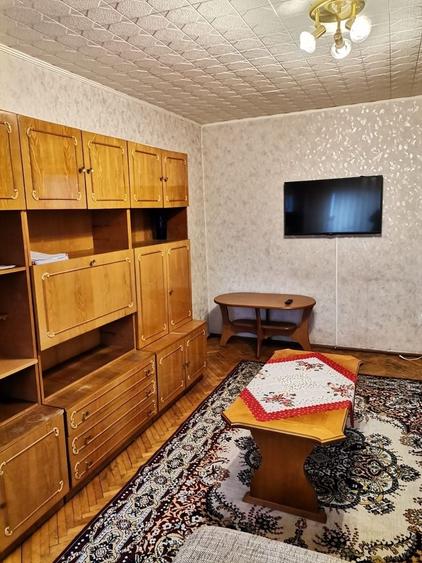 Apartament cu 2 camere decomandat, mobilat în Soarelui