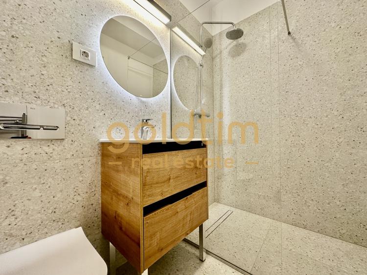 Apartament cu 3 camere decomandat, mobilat în Iancu Nicolae