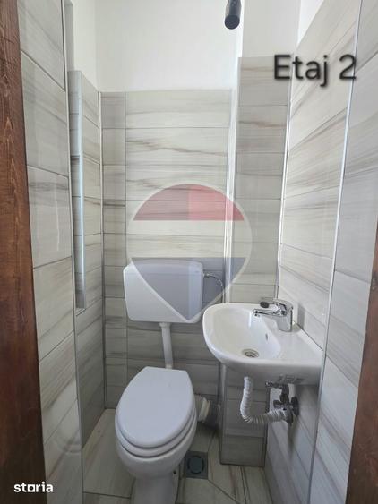 Apartament cu 6 camere semidecomandat în Ultracentral