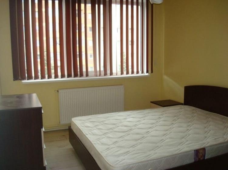 Apartament cu 2 camere decomandat în Mircea cel Bătrân