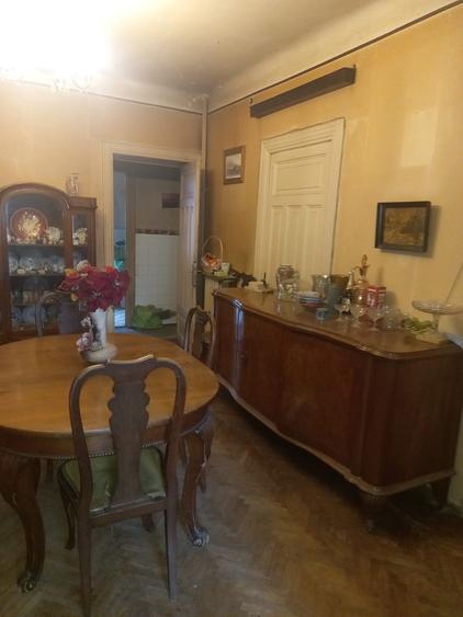 Apartament cu 4 camere decomandat în Obor