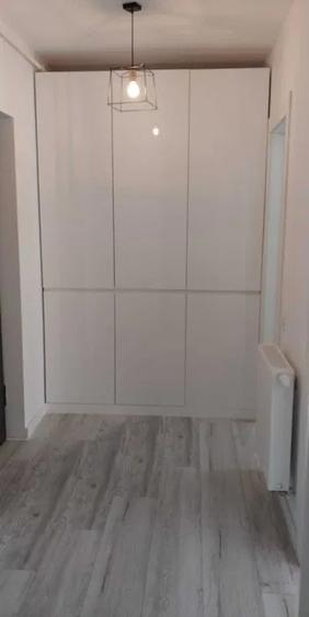 Garsonieră decomandată, mobilată în Politehnica