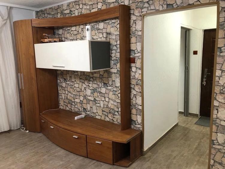 Apartament cu 2 camere semidecomandat, mobilat în Elisabetin