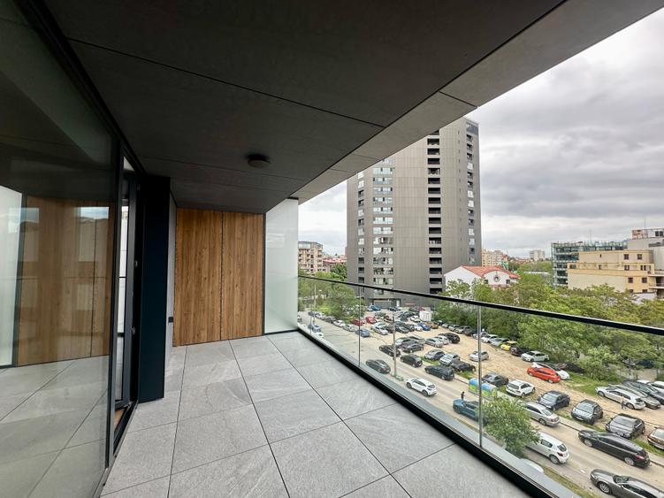 Apartament cu 3 camere decomandat în Unirii
