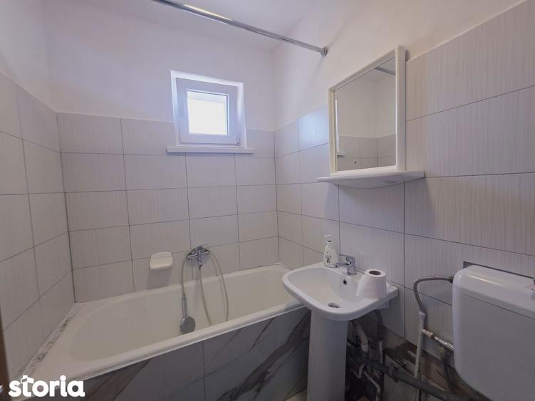 Apartament cu 3 camere în Astra