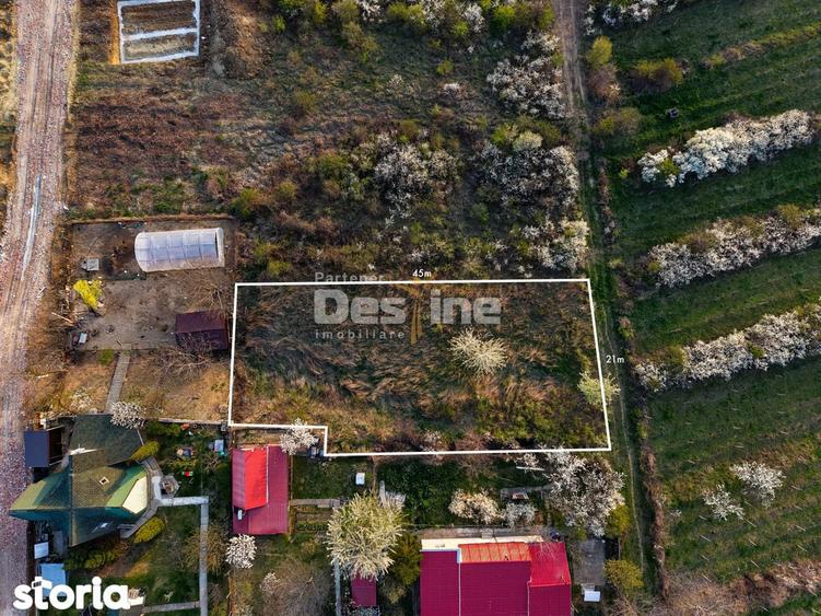 Teren de 900 mp, în Bârnova