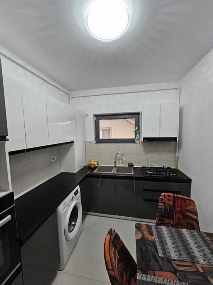 Apartament cu 2 camere decomandat, mobilat în Bragadiru