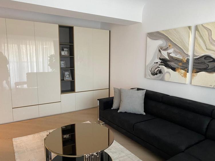 Apartament cu 2 camere semidecomandat, mobilat în Cotroceni