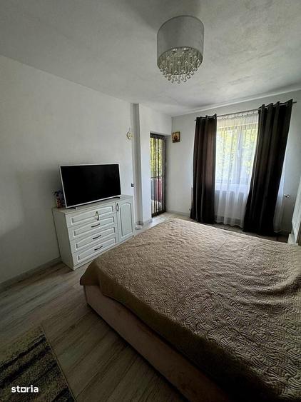 Casă cu 3 camere în Central
