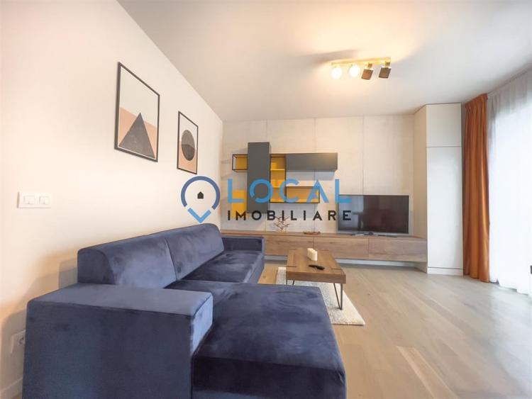Apartament cu 3 camere semidecomandat, mobilat în Mărăști