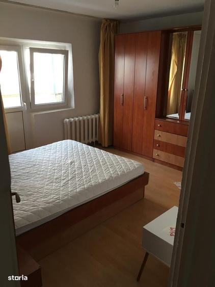 Apartament cu 3 camere decomandat în Nerva Traian