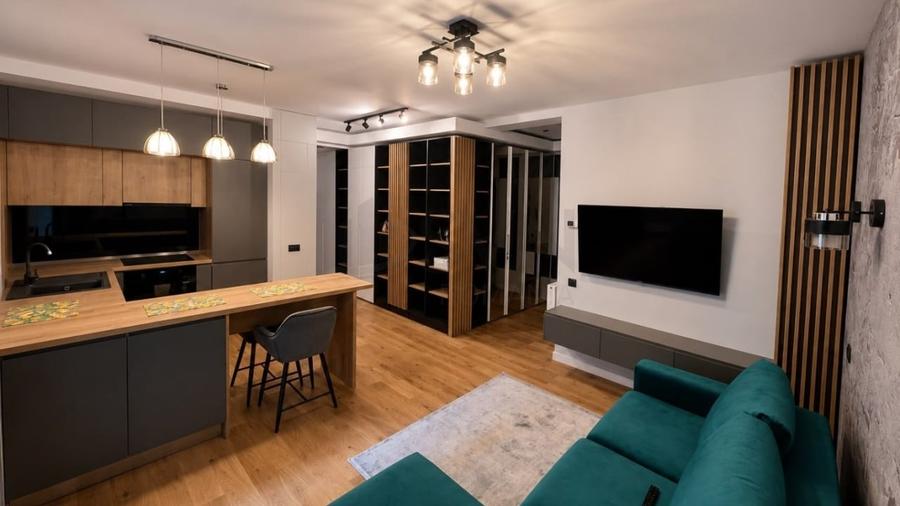 Apartament cu 2 camere decomandat în Herăstrău