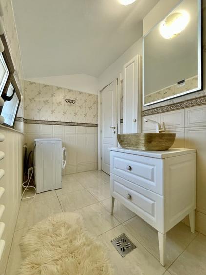 Apartament cu 2 camere decomandat, mobilat în Borhanci