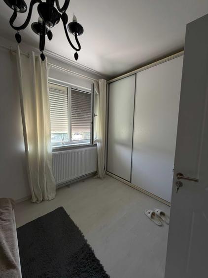 Inchiriez apartament 2 camere - 1