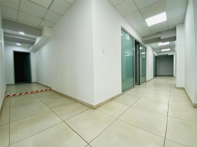Birou, de 331 mp, în Centru Civic