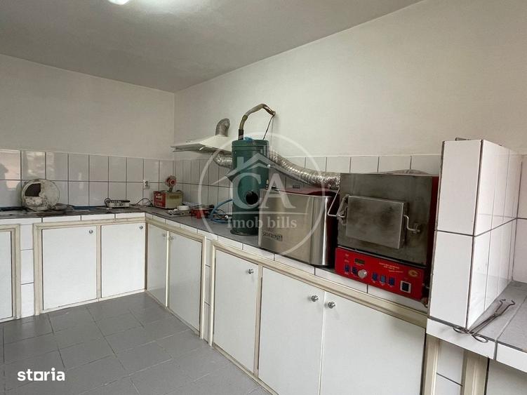 Casa de vanzare cu 8 camere de tip P+E+M in zona Rogerius, Oradea - 16