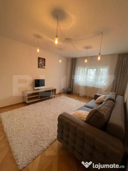 Apartament cu 3 camere decomandat în Obcini