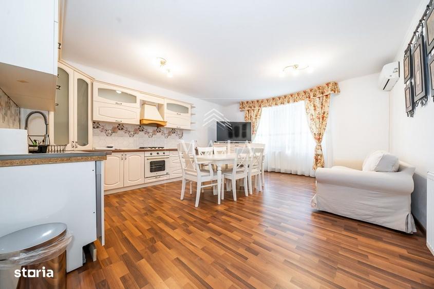 Casă cu 4 camere decomandat în Sub Arini