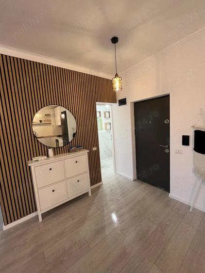 Apartament cu 3 camere decomandat, mobilat în Torontalului
