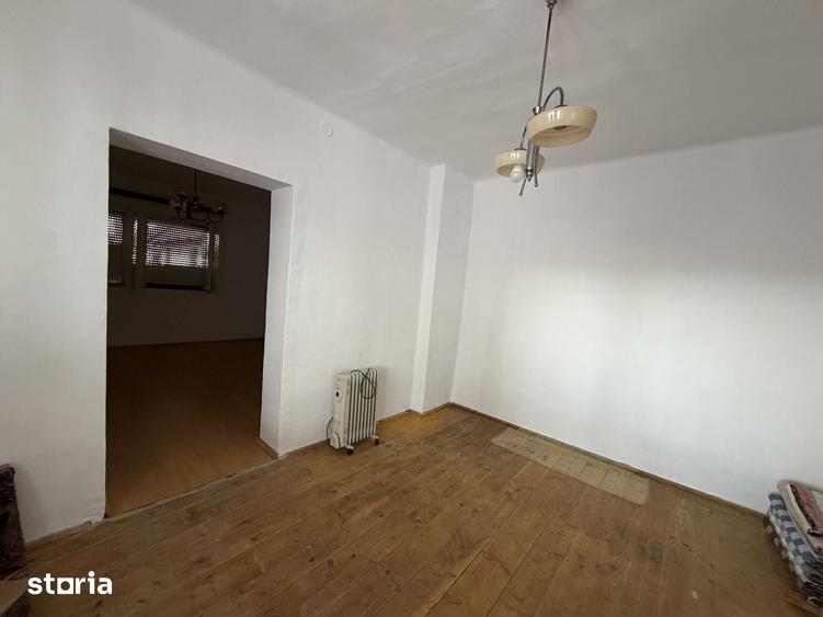 Casă cu 4 camere cu Teren 1515 Mp în Bod