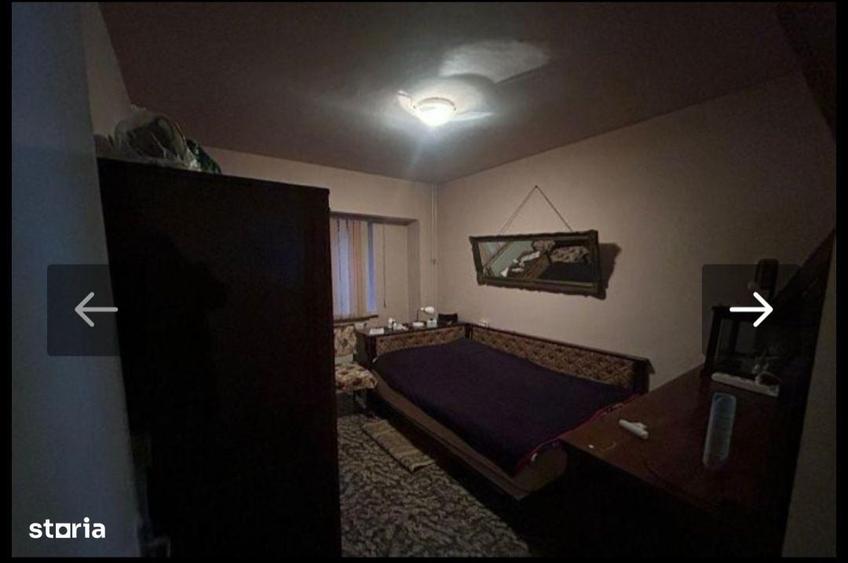 Apartament cu 2 camere decomandat în Anda