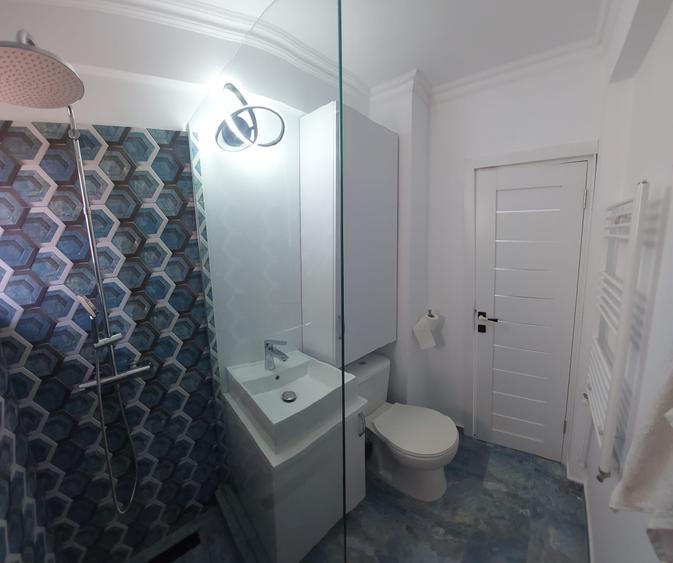 Apartament cu 2 camere, mobilat în Far