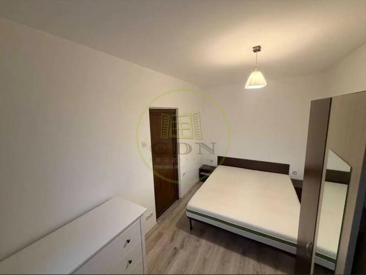 Apartament cu 3 camere semidecomandat, mobilat în Hipodrom 1