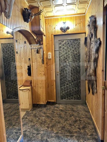 Apartament cu 4 camere decomandat în Central