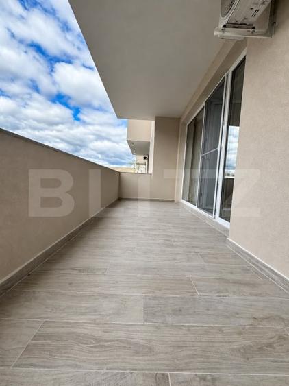 Apartament cu 2 camere semidecomandat, mobilat în Florești
