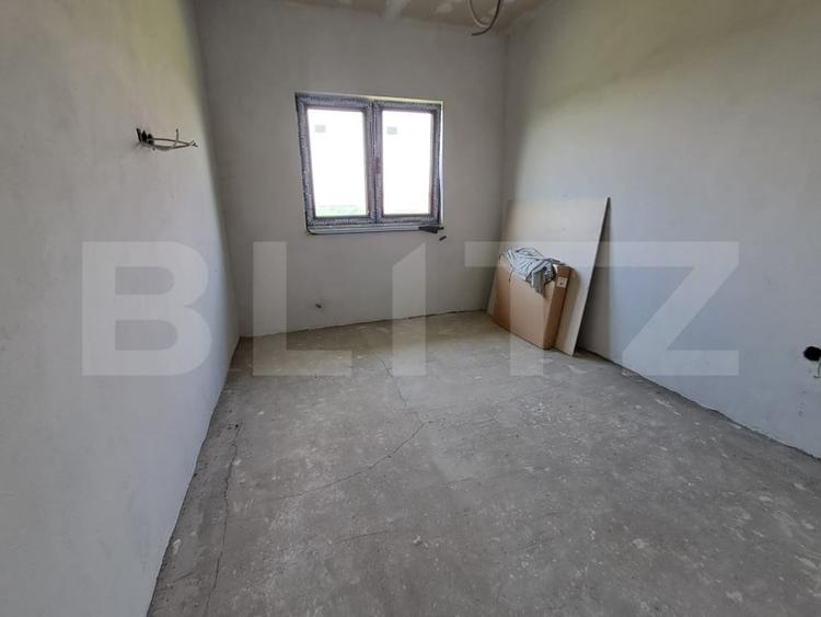 Casă individuală cu 3 camere cu Canalizare în Sâncraiu de Mureș