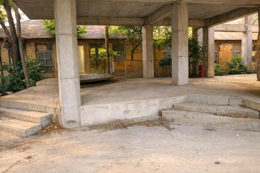 Casă individuală cu 5 camere cu Canalizare în Vârteju