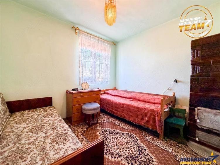 Apartament cu 3 camere decomandat în Malnaș
