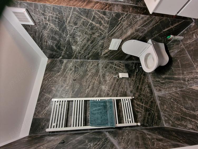 Garsonieră decomandată, mobilată în Central