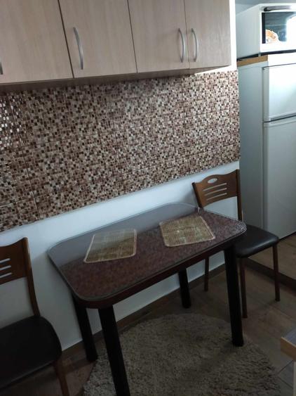 Apartament cu 1 camera, decomandat, etajul 3/8, zona Gara - 1