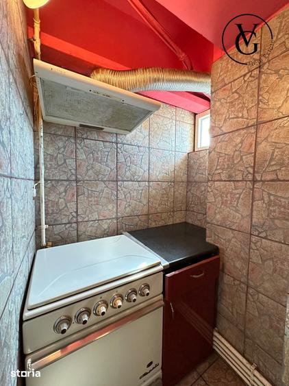 Apartament cu 4 camere decomandat, mobilat în Coiciu
