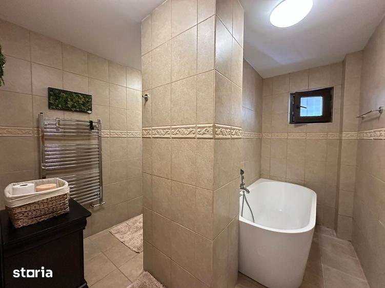 Apartament cu 3 camere în Mazepa 2