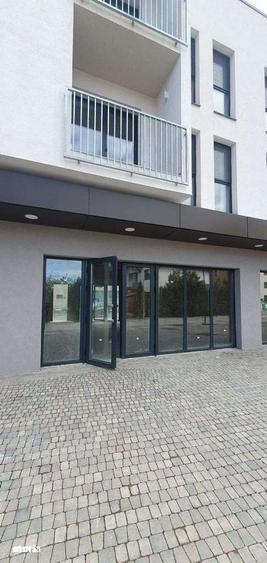 Spațiu comercial, de 120 mp, în Central