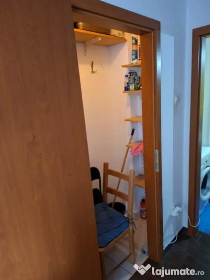 Apartament cu 2 camere semidecomandat în Mărăști
