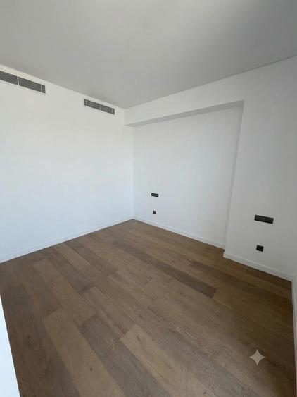 Garsonieră decomandată în Petricani