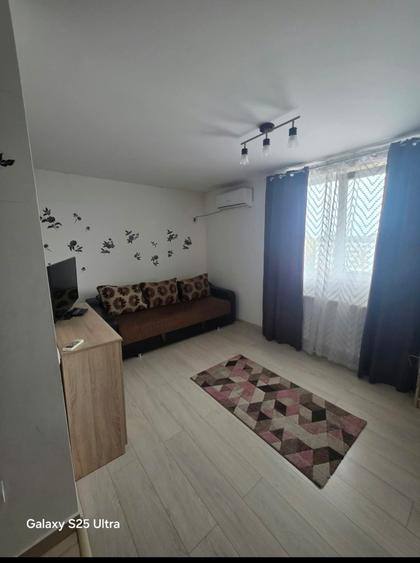 Inchiriez garsoniera in cartierul Militari Residence - 1