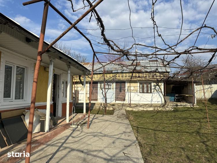 Casă cu 3 camere cu Teren 2609 Mp în Bârgăuani