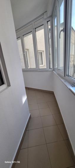 Apartament cu 3 camere decomandat în Dorobanți
