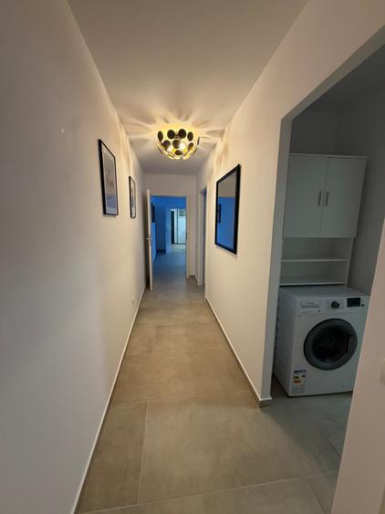 Apartament cu 3 camere semidecomandat în Gheorghe Lazăr