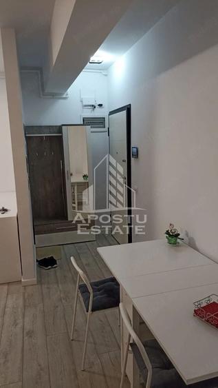 Apartament cu 2 camere decomandat, mobilat în Giroc