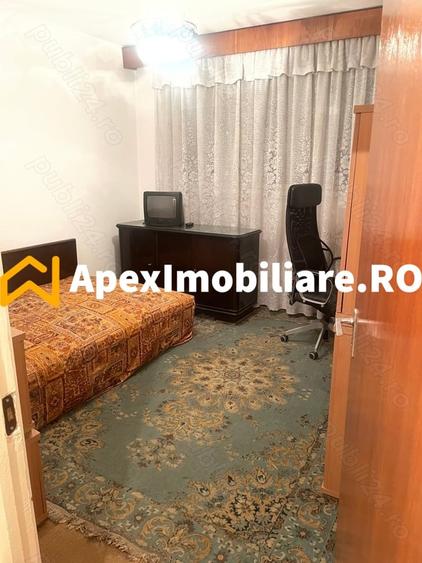 Apartament cu 3 camere decomandat, mobilat în Drumul Taberei