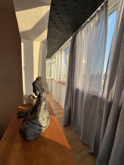 Apartament cu 2 camere semidecomandat, mobilat în Tineretului